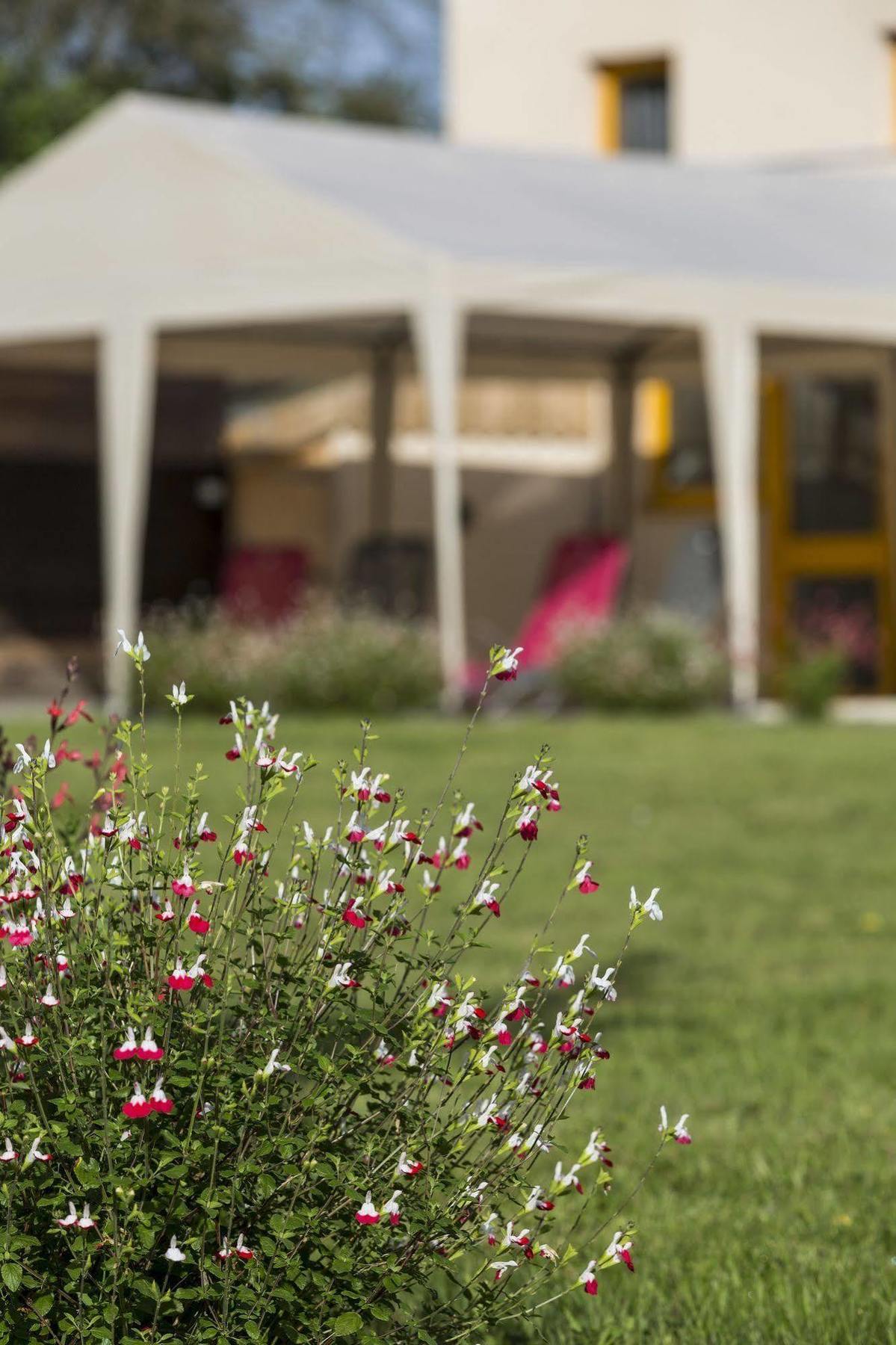 B&B HOTEL Angers Parc Expos Verrieres-en-Anjou Eksteriør billede